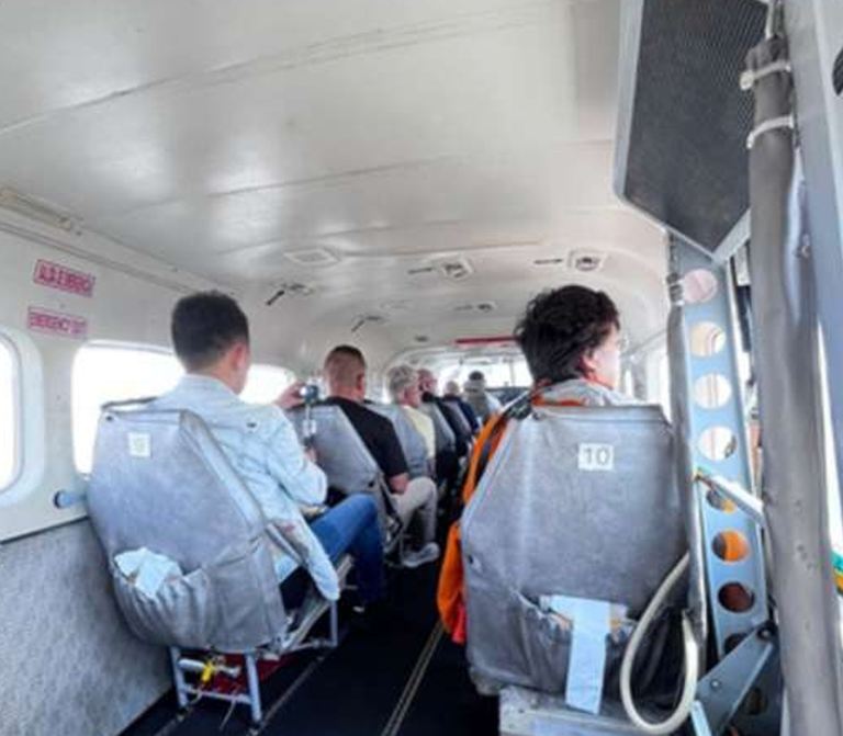 Interior de la avioneta del sobrevuelo de las Líneas de Nazca